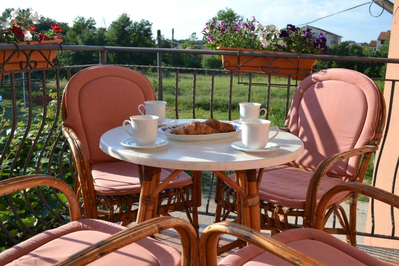 Apartments Marko Пореч Екстер'єр фото